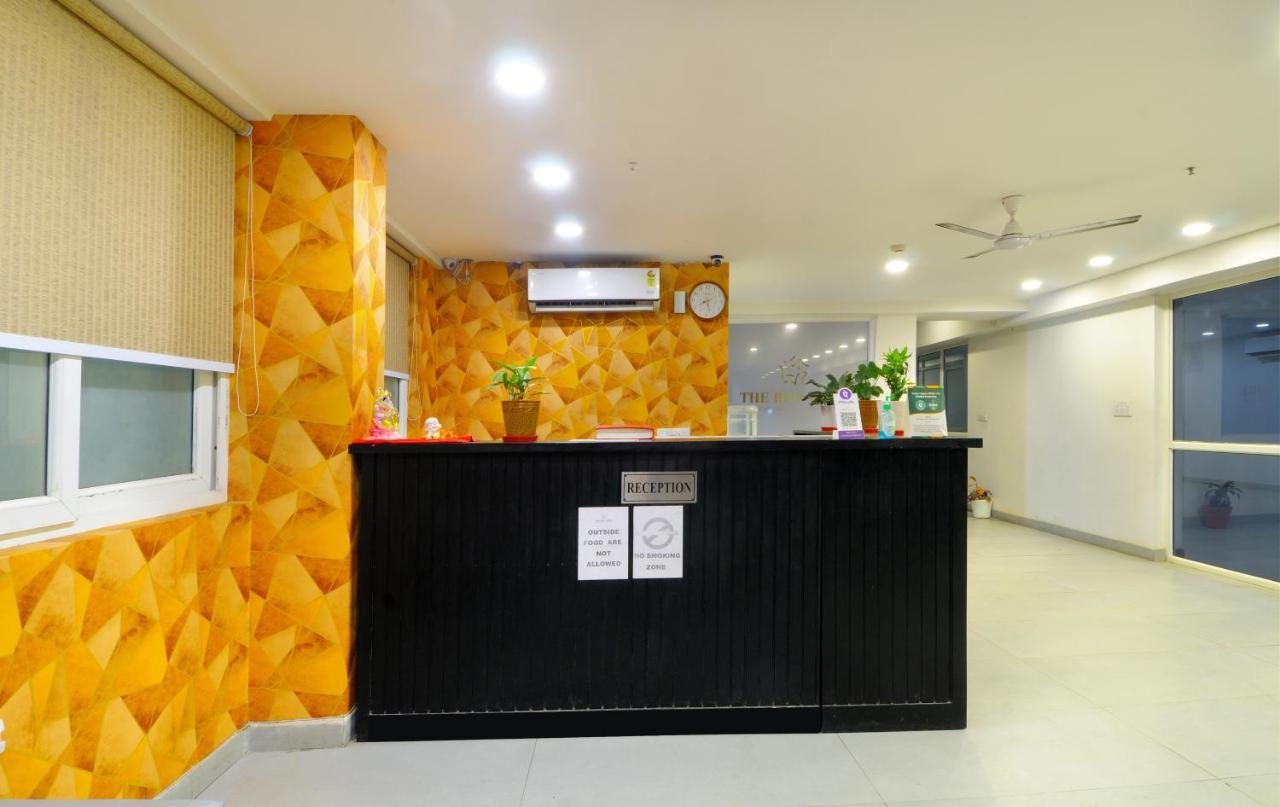 The Red York Hotell Ghaziabad Eksteriør bilde